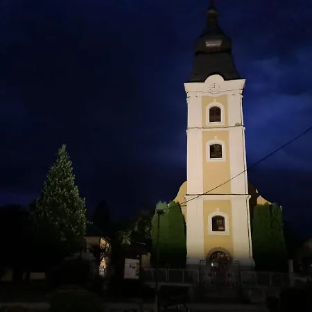 Nad Kostolom Apartmán *