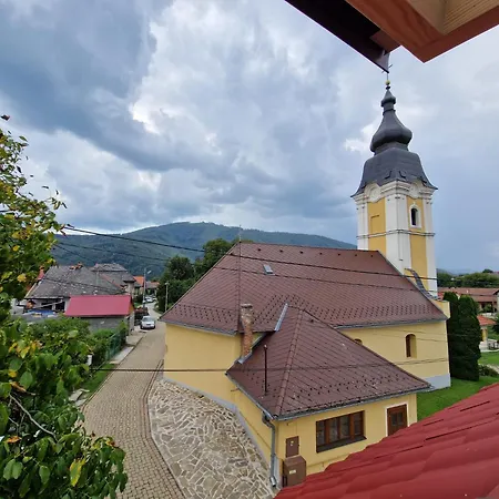 Nad Kostolom Apartmán *